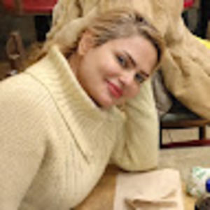 Meet your Posher, Arezoo